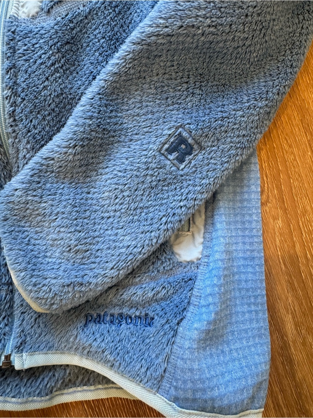 Patagonia vintage women’s R2 fleece lined Jacket small fuzzy full zip light blue - Picture 4 of 7